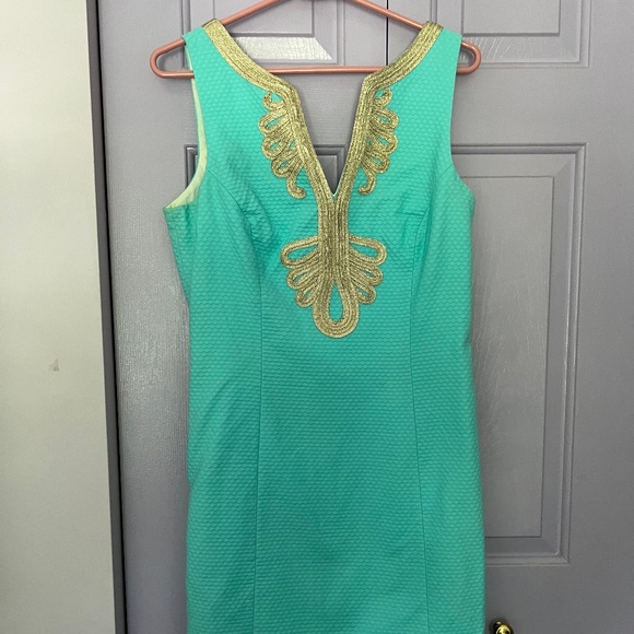Lilly Pulitzer Dresses & Skirts - Blue and Gold Lilly Pulitzer Shift Dress Size 10